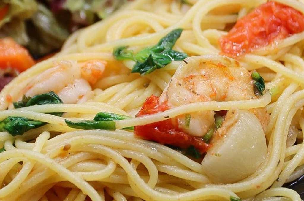 Spaghetti Art Olio mit Scampi | Rezeptliebe
